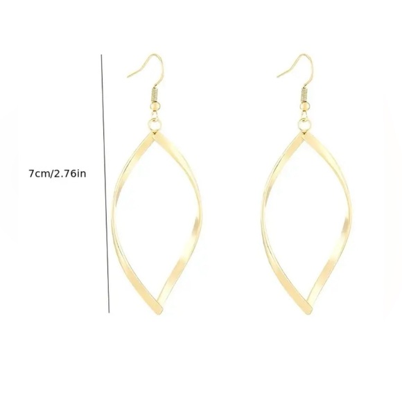 18K Gold Plated Twisted Dangle Earrings - Picture 3 of 3